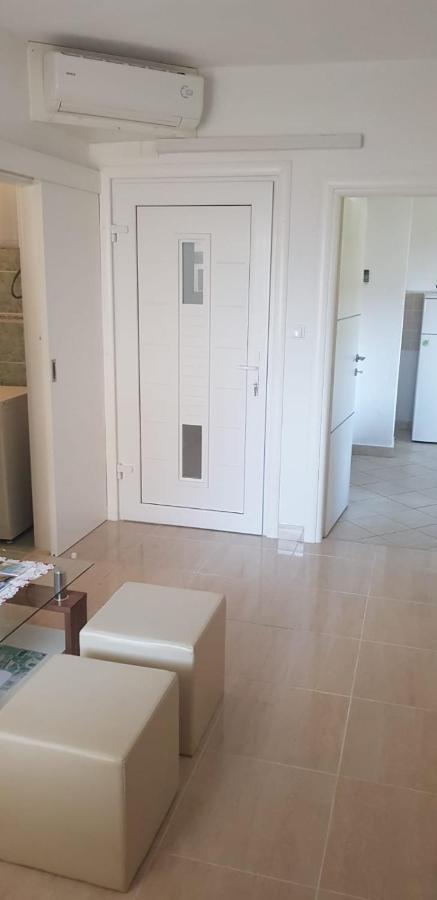 Apartmani Sonja Макарська Екстер'єр фото