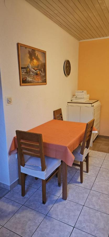 Apartmani Sonja Макарська Екстер'єр фото