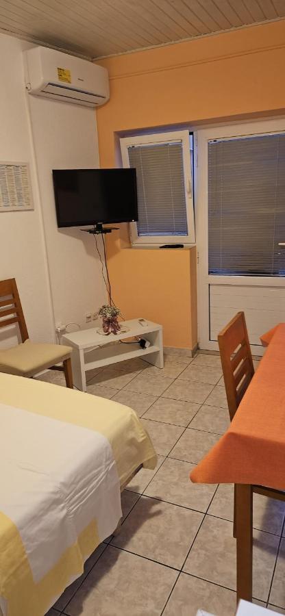 Apartmani Sonja Макарська Екстер'єр фото