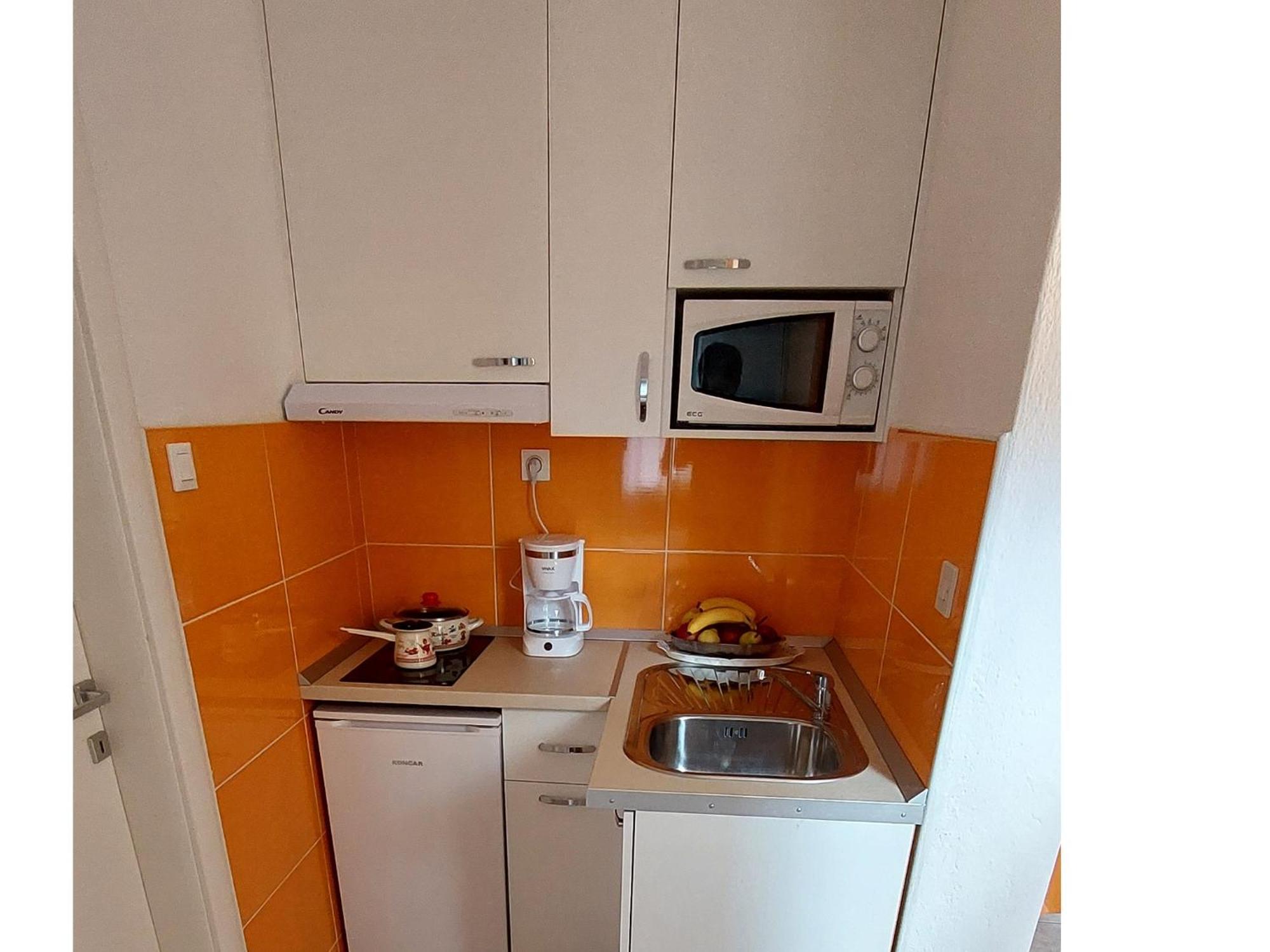Apartmani Sonja Макарська Екстер'єр фото