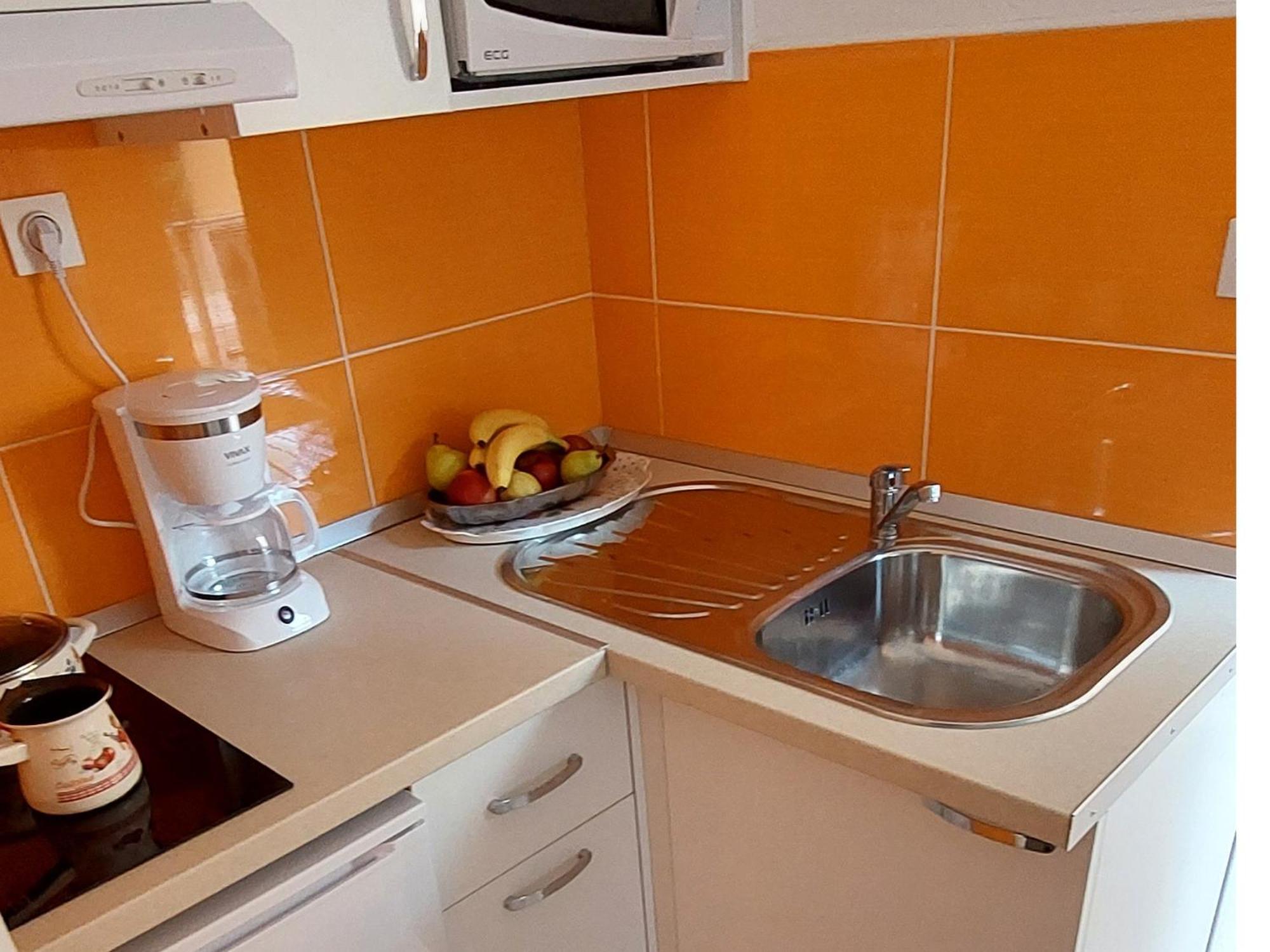 Apartmani Sonja Макарська Екстер'єр фото