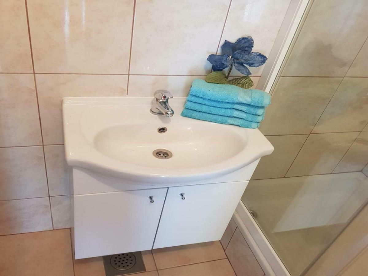 Apartmani Sonja Макарська Екстер'єр фото